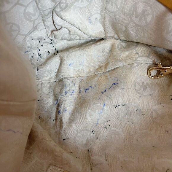 Michael Kors y2k Vintage ID Chain Hobo Bag Tan Light Brown Shoulder Bag - Picture 13 of 13